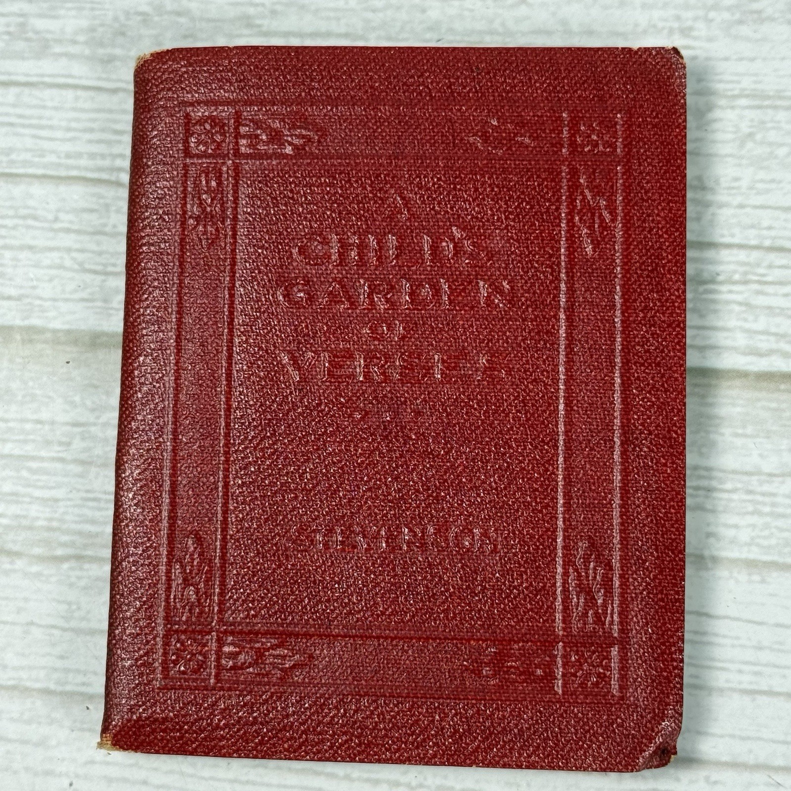 2 Little Luxart Library Mini Books: Sherlock Holmes/A Child’s Garden Verse 1920
