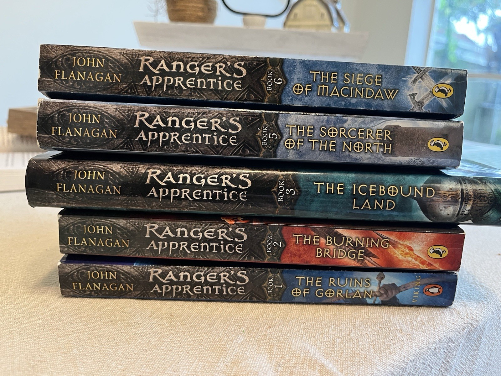 The Ranger’s Apprentice Series by John Flanagan Paperback 1 – 6 MISSING #4