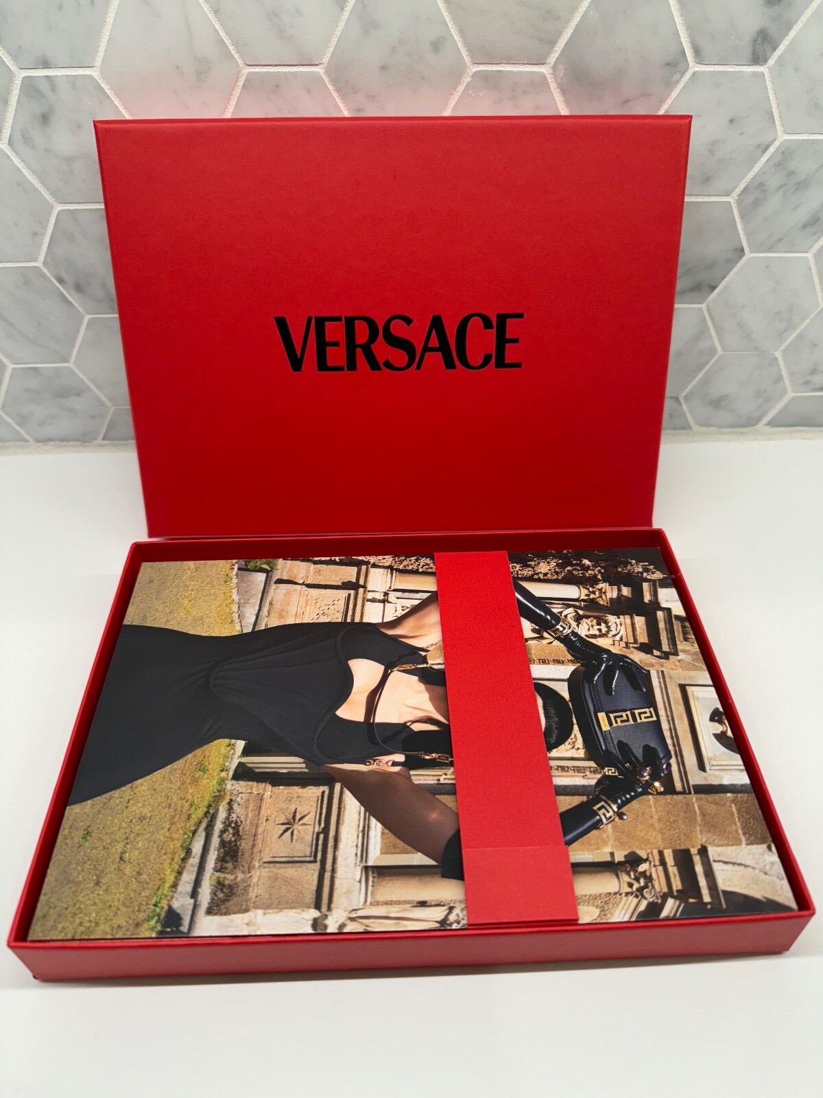 Versace FALL-WINTER 2022 COLLECTION Catalog Look Book Women’s Greca Runway