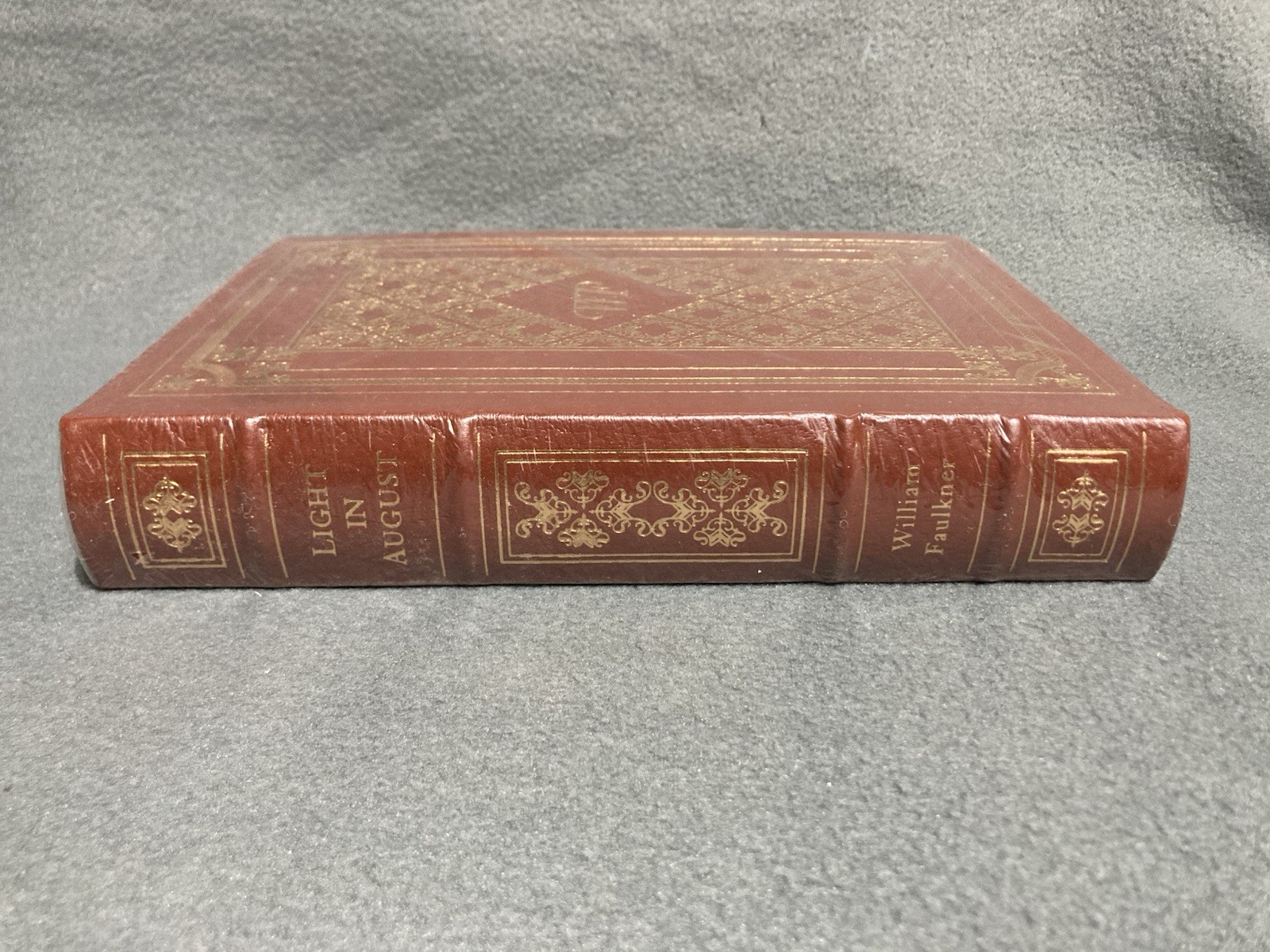 EASTON PRESS Light in August William Faulkner LEATHER Bouund NEW Book SEALED