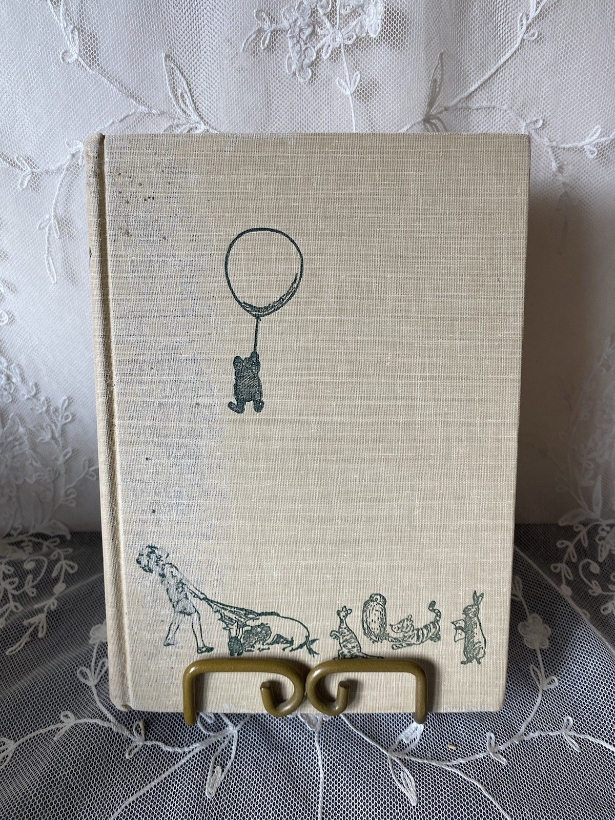 The World of Pooh A.A. Milne 1957 Color Illustrated E.H. Shepard w/ Dust Jacket