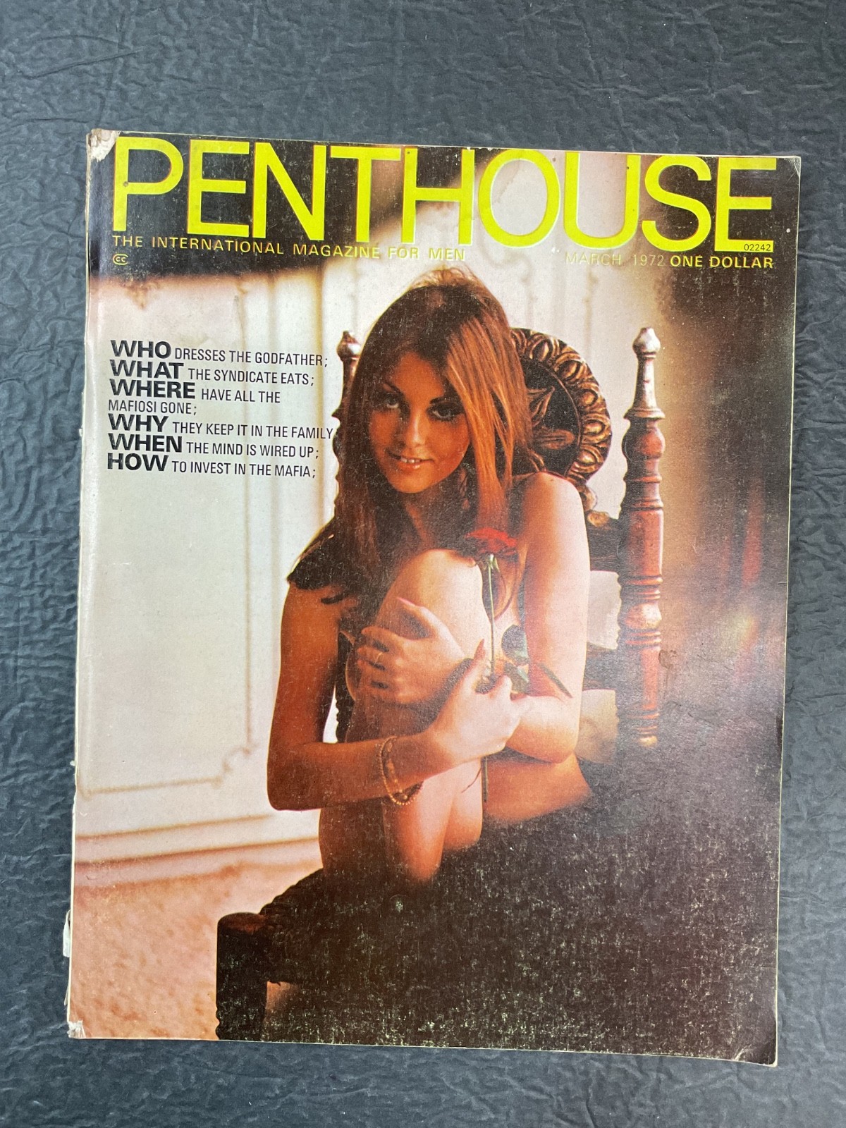 Penthouse Magazine March 1972 Billie Deane Centerfold Intact