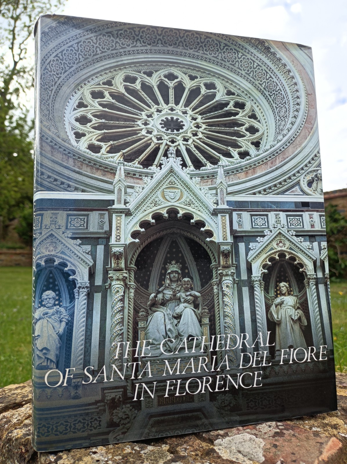 LUCHINAT – CATHEDRAL OF SANTA MARIA DEL FIORE IN FLORENCE 390 PAGES EXCELLENT