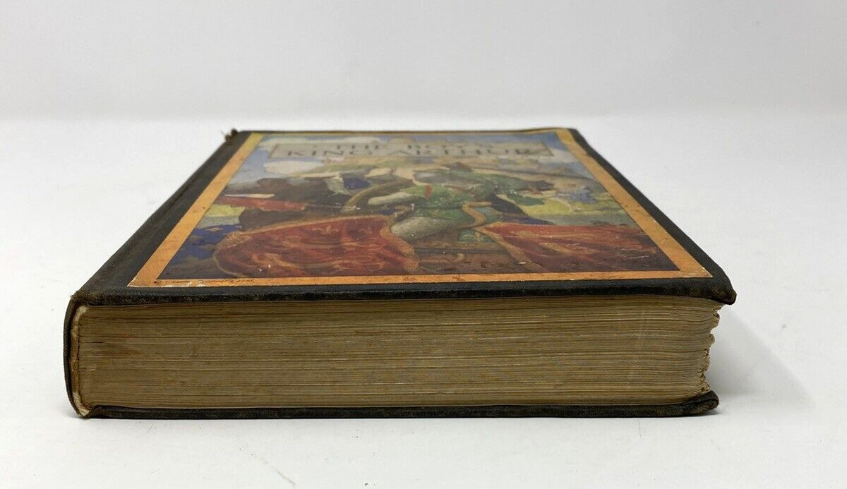 THE BOY’S KING ARTHUR N.C. Wyeth Scribner’s 1926 Mylar Cover