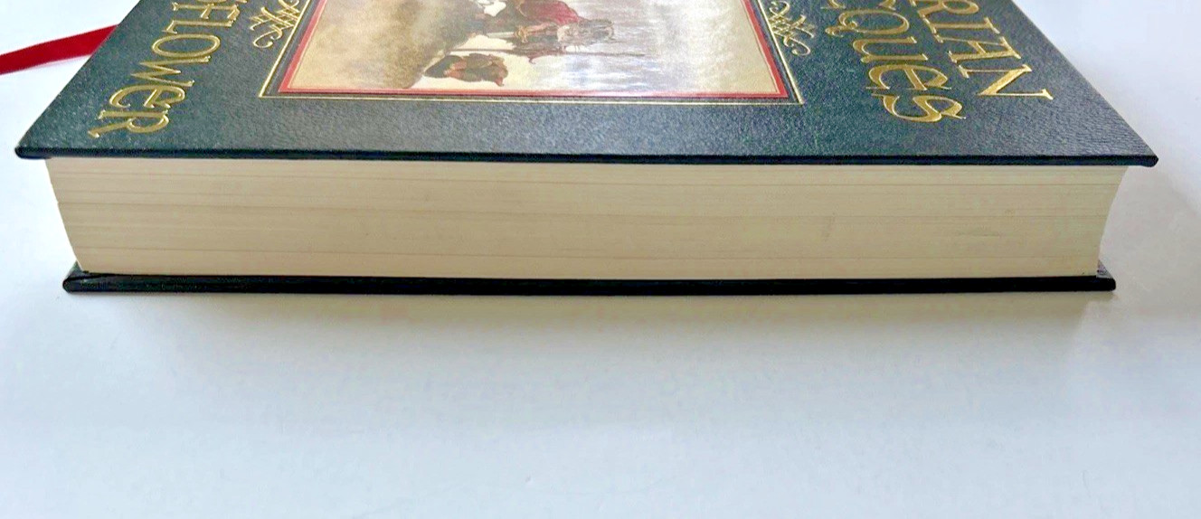 Mossflower Brian Jacques *Collector’s Edition* (2004, Hardcover) LIKE NEW