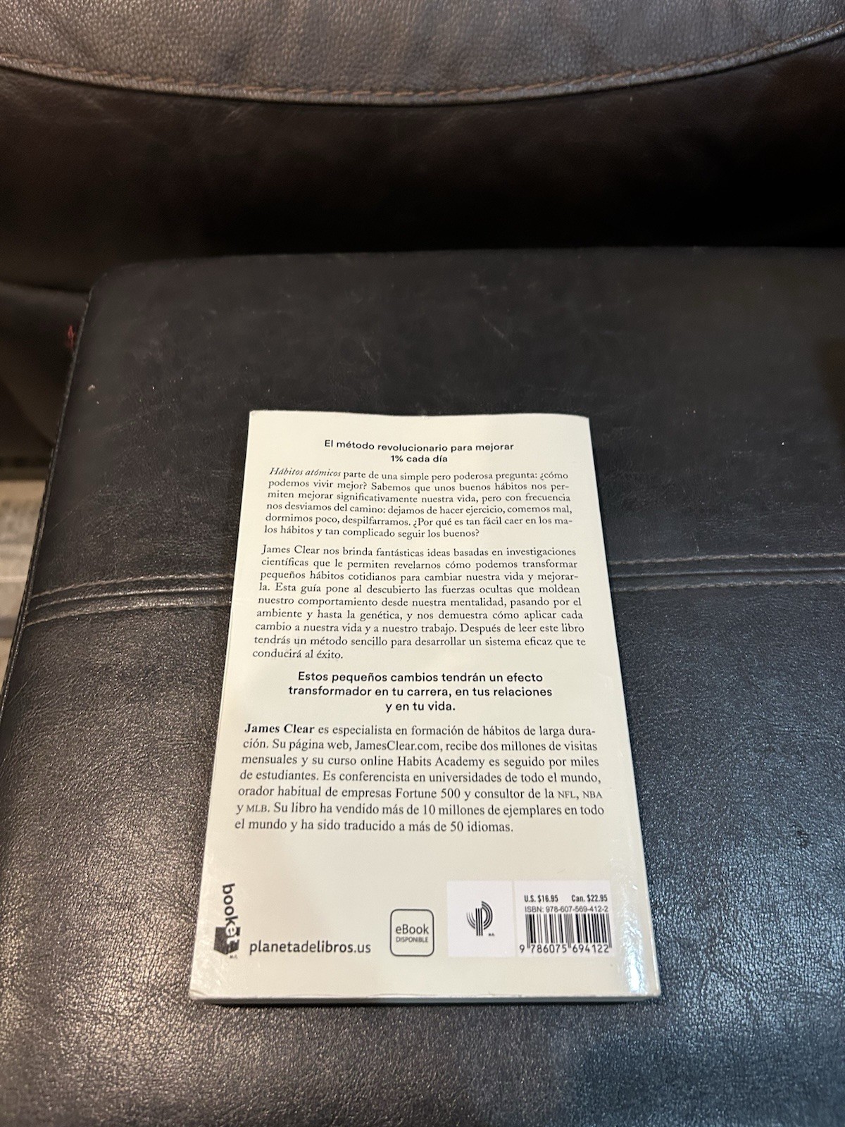 Hábitos Atómicos James Clear Paperback Spanish Self-Help Personal Development