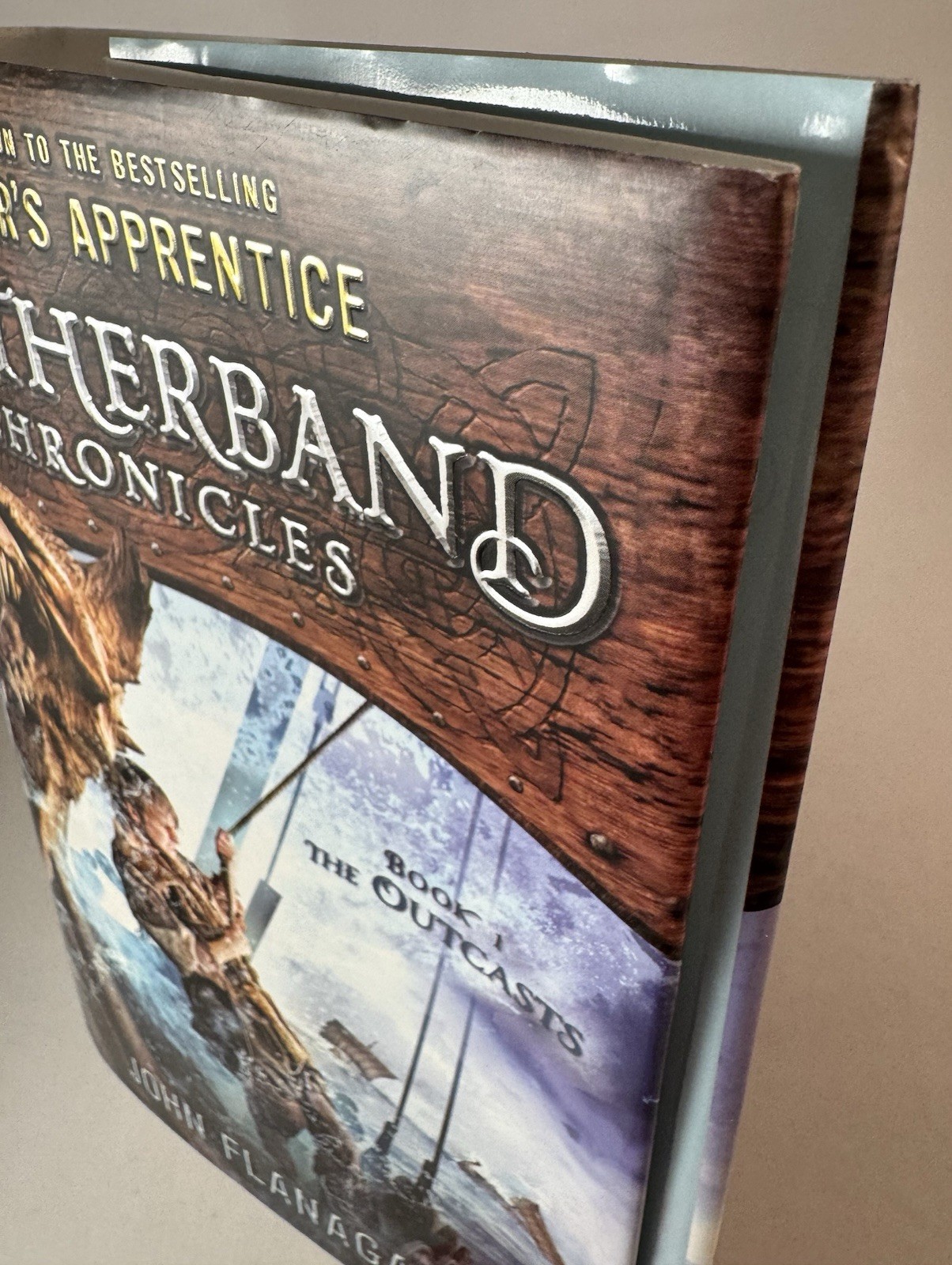 Brotherband Chronicles-John Flanagan-SIGNED-Bk 1-The Outcasts-TRUE First Edition