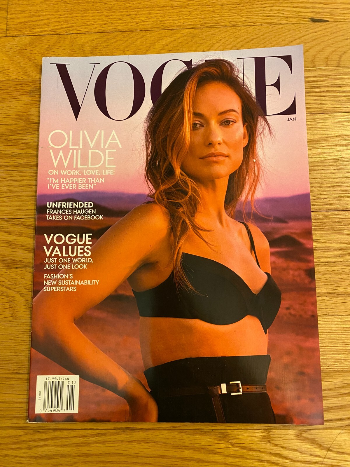 Vogue Magazine January 2022 US Edition Olivia Wilde Fashion Movies Women Pinup