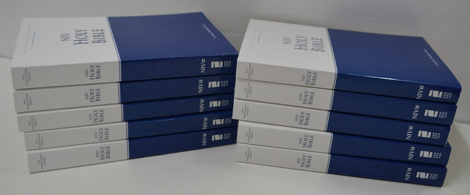 NIV Bible Blue «10 OUTREACH BIBLES» Wholesale Bibles BRAND NEW in Shrink Wrap!!