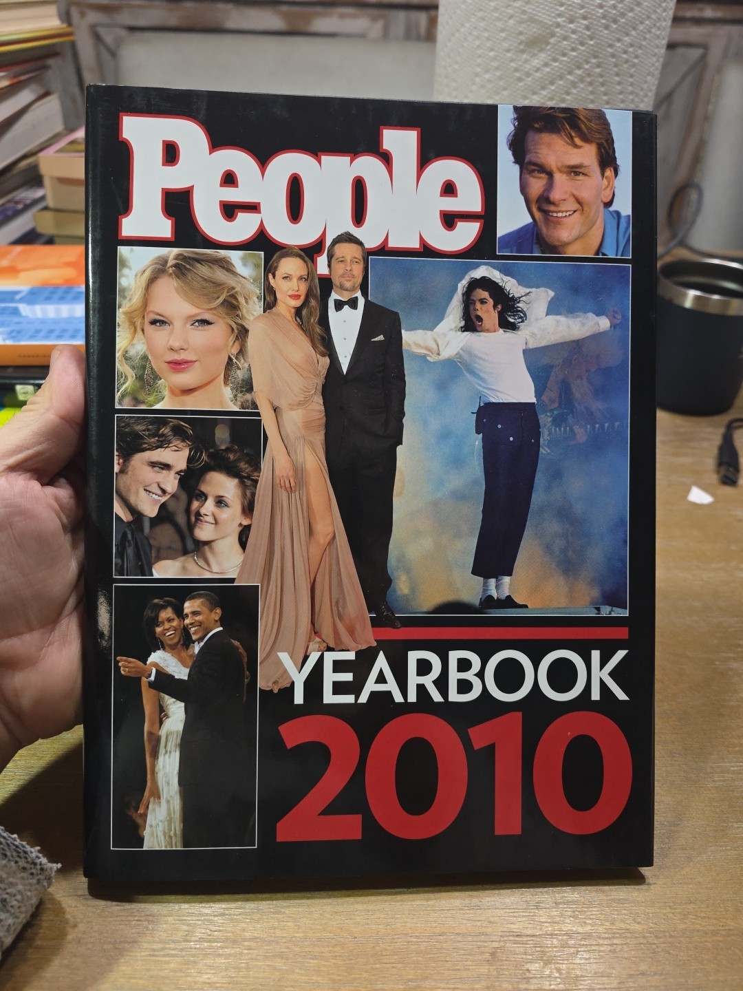 People Celebrity Magazine Yearbook Celebrities Movies TV Music Fashion 2010