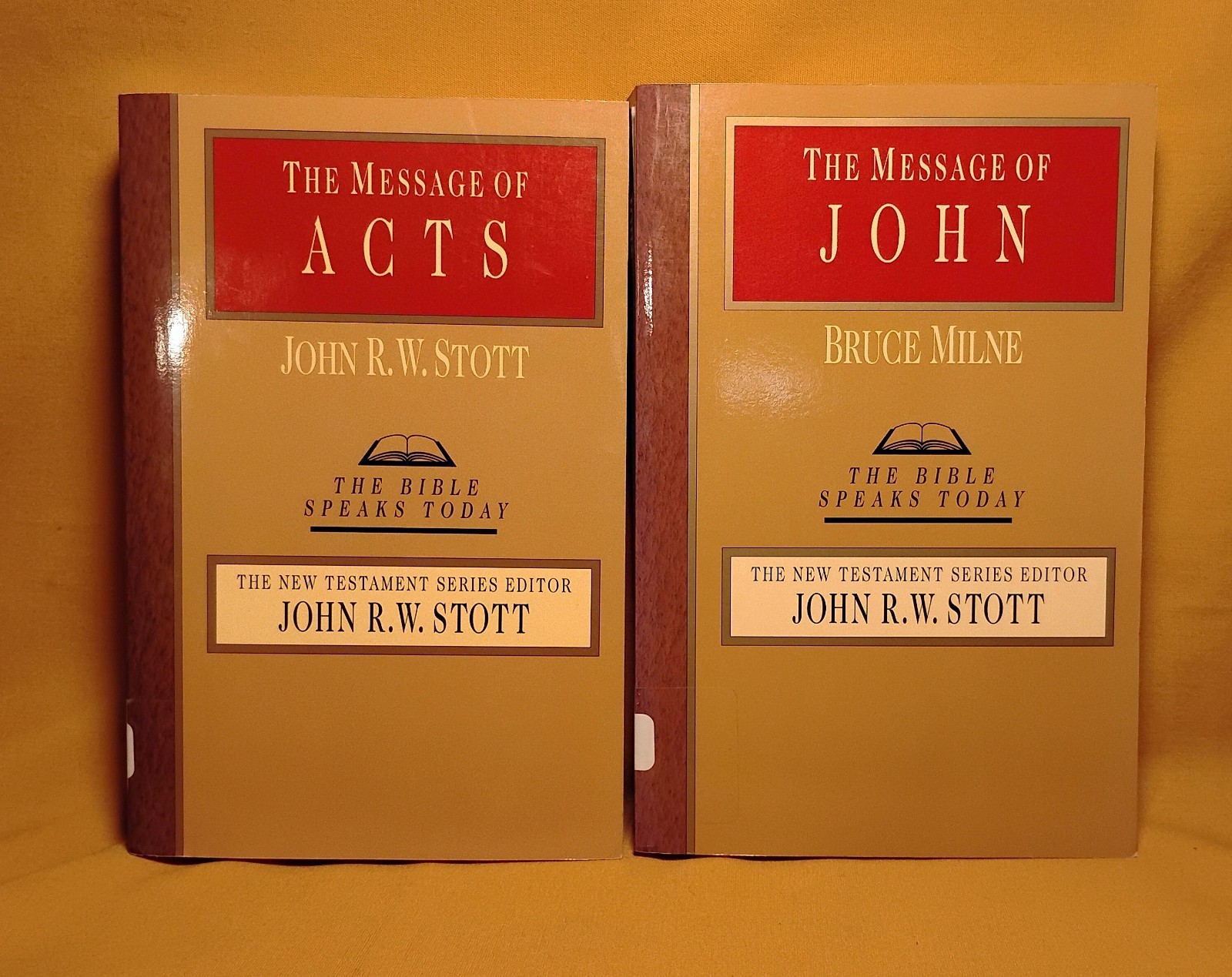 The Bible Speaks Today New Testament Series, The Message of Acts John 2 book lot