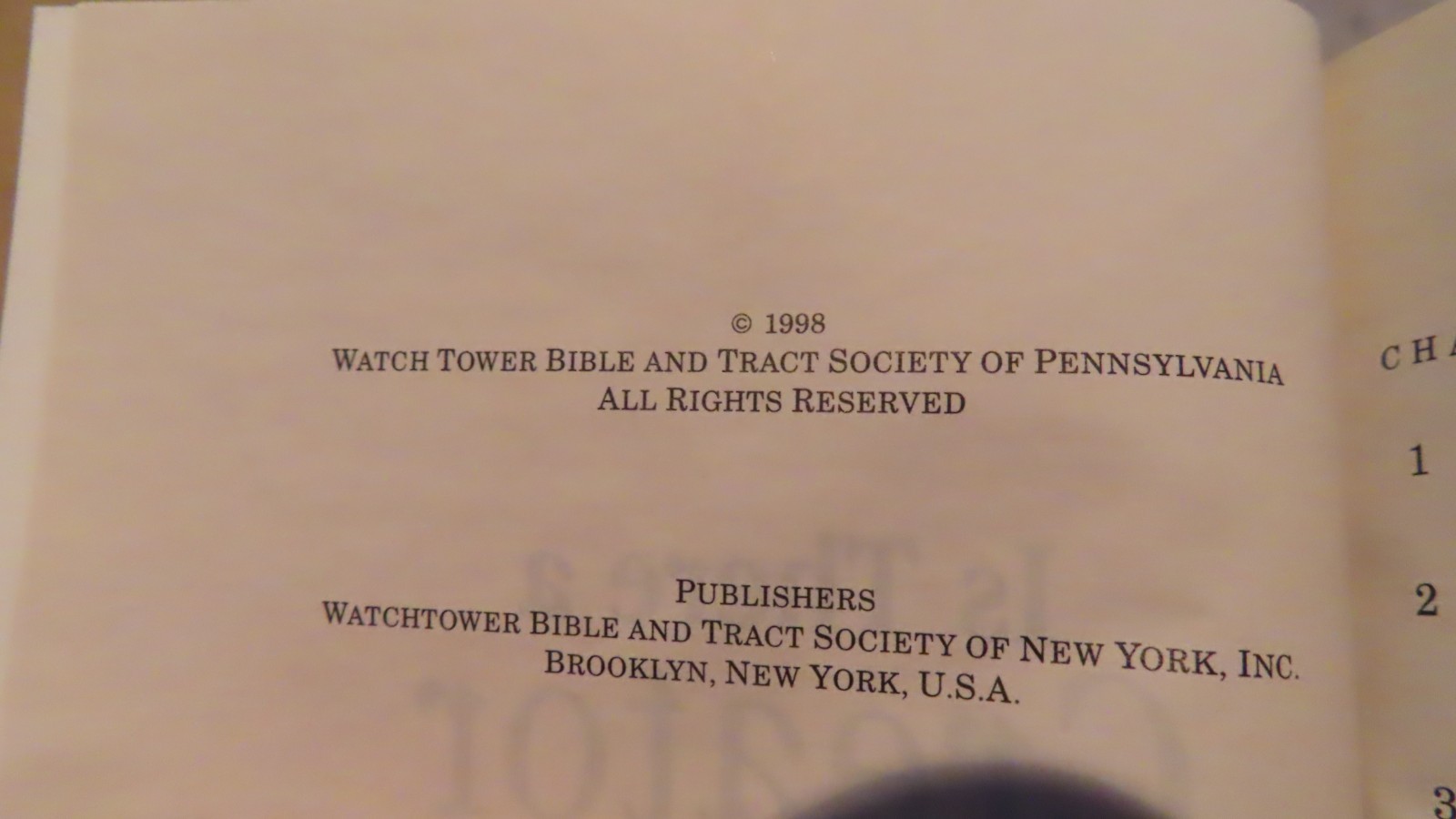 Is There A Creator Who Cares About You?» 1998. 192 pages. Paperback. Watchtower