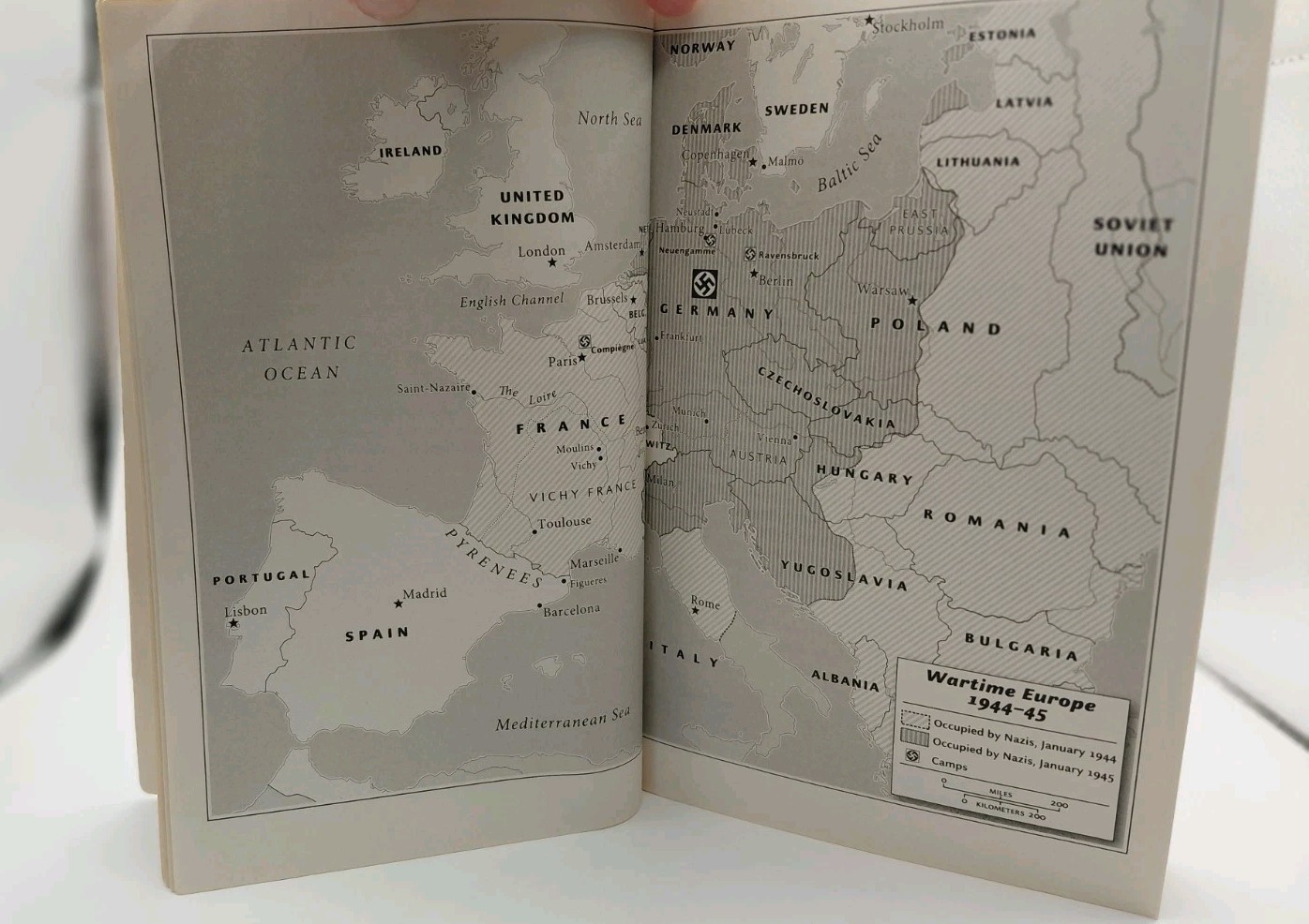«Avenue of Spies: Nazi Occupied Paris» Paperback Book, (By: Alex Kershaw), WWII