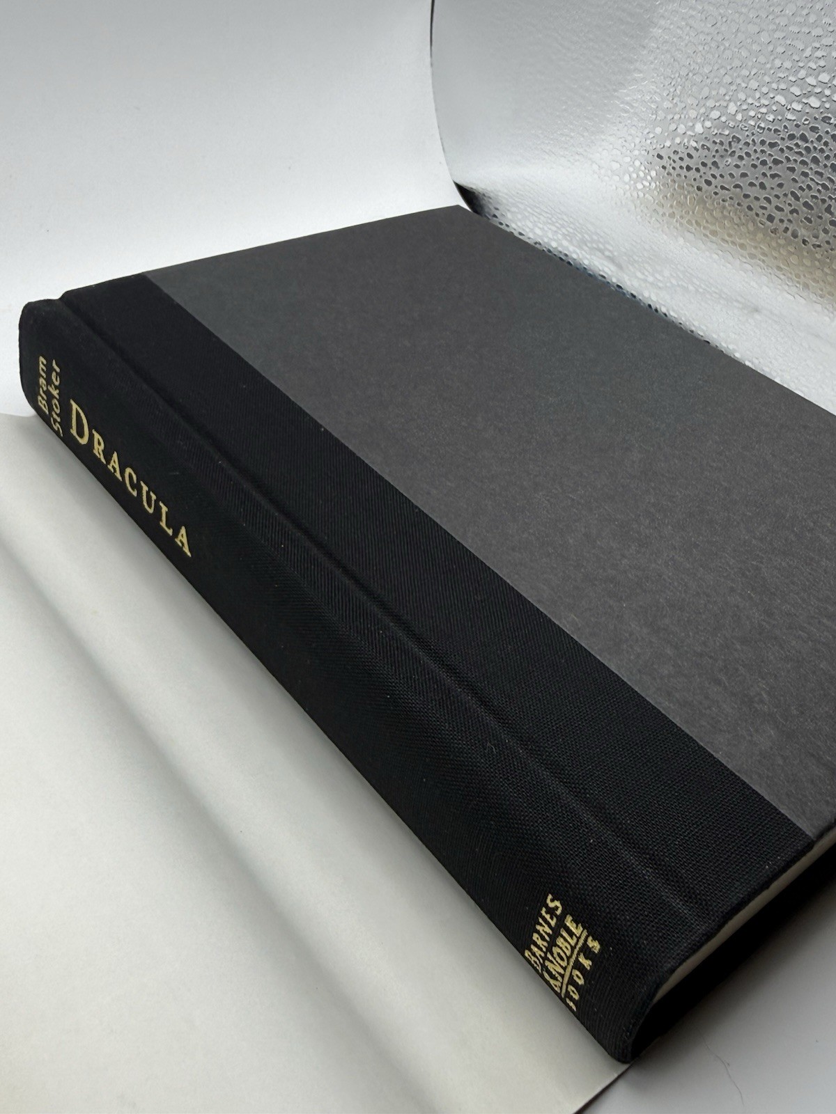Dracula Bram Stoker Barnes & Noble Classics Hardcover Book Gothic w/ Dust Jacket