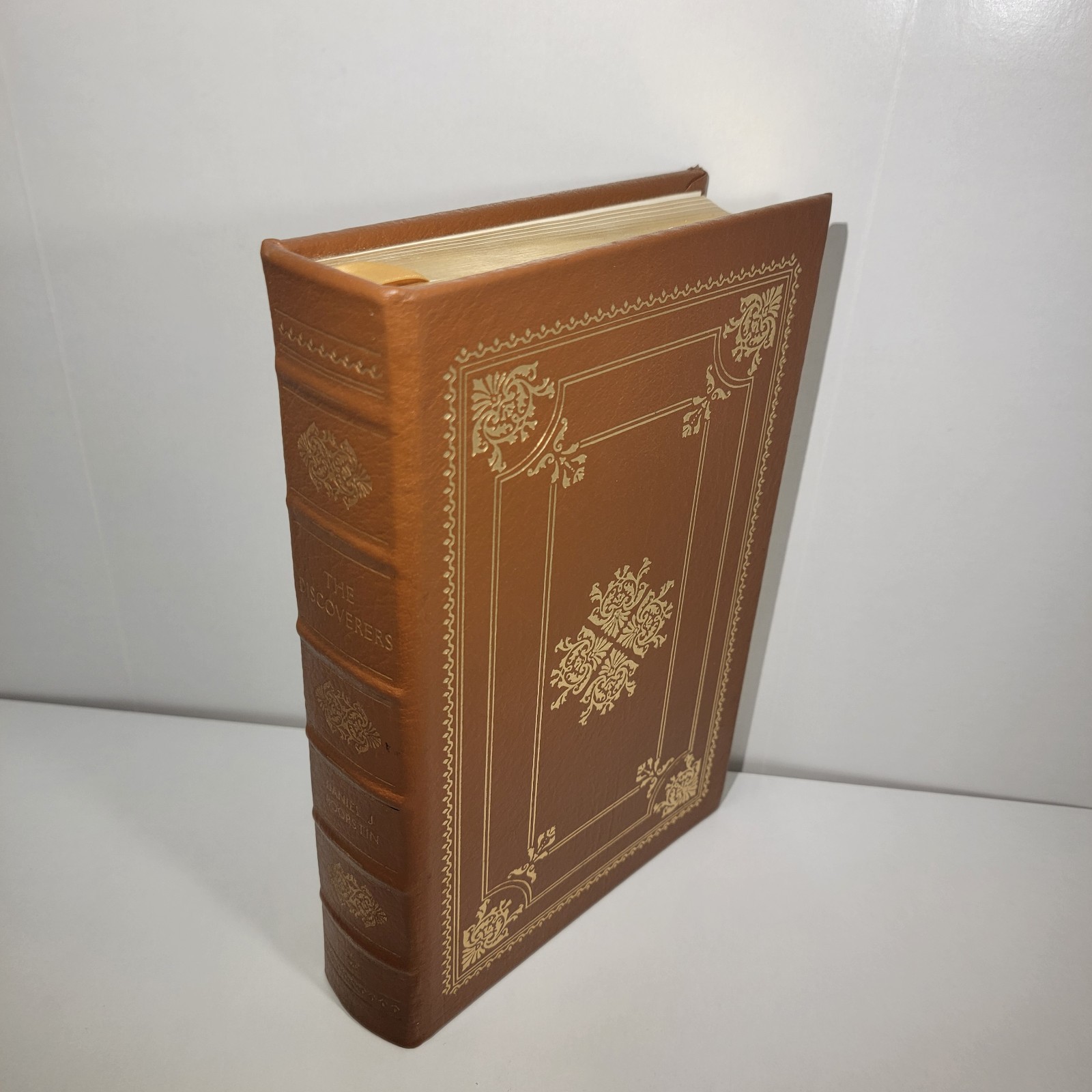 The Discoverers Daniel J. Boorstin Easton Press Leather Bound Collectors Edition