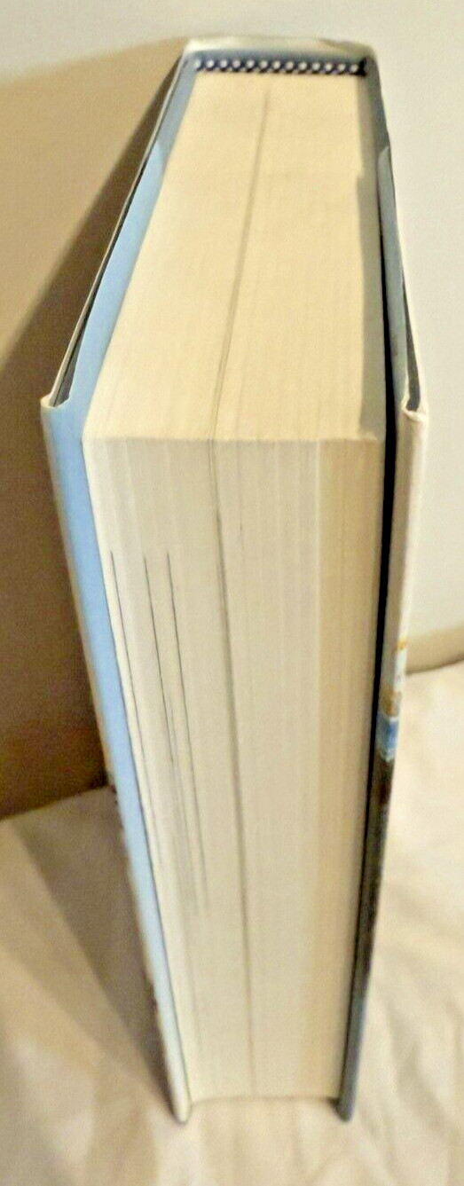 NEW Life Traces Georgia Coast Plants Animals Photos Martin 2013 Book HC DJ