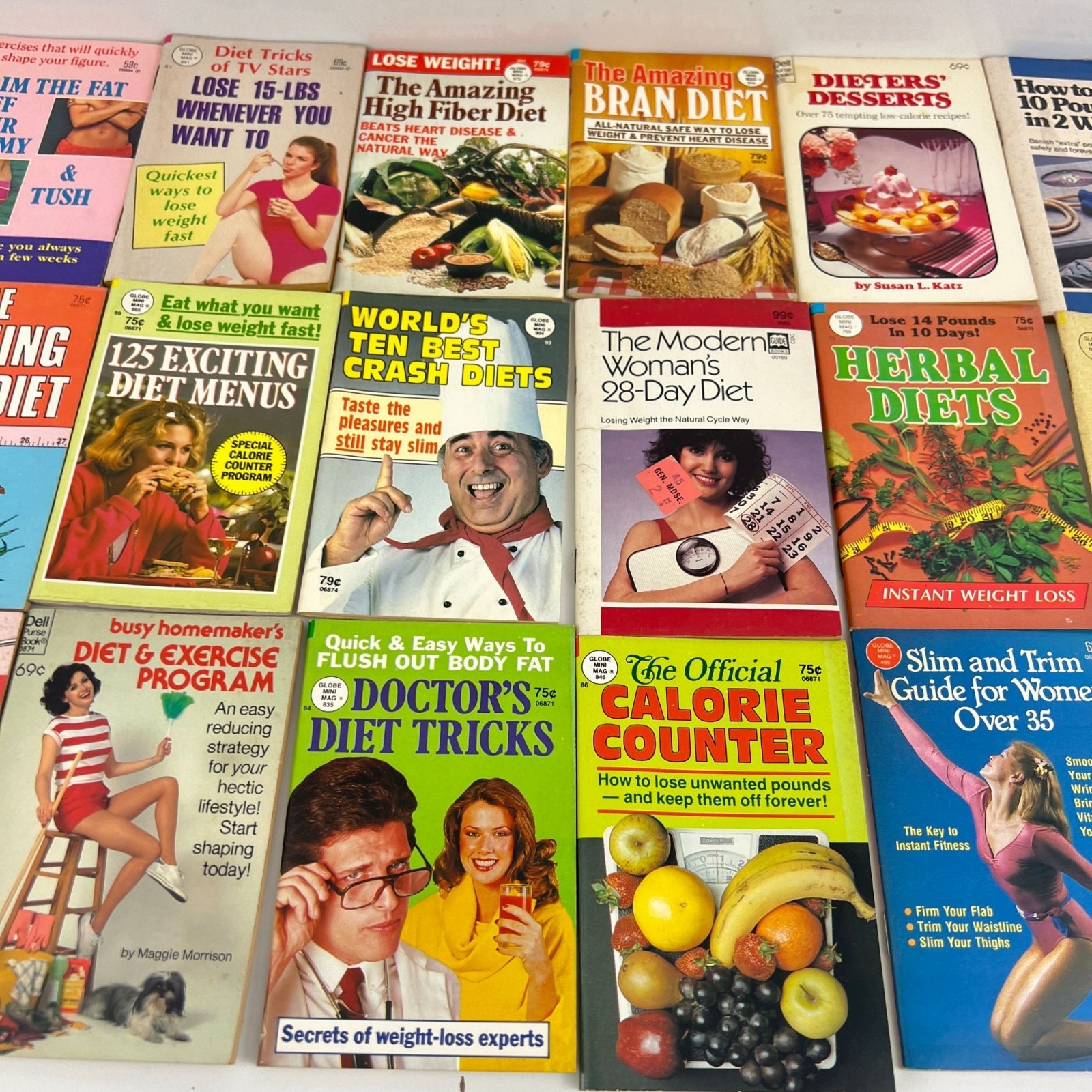 17 Globe Mini Mag Dell Purse Book Diet Weight Loss Vintage Mini Books 1980s
