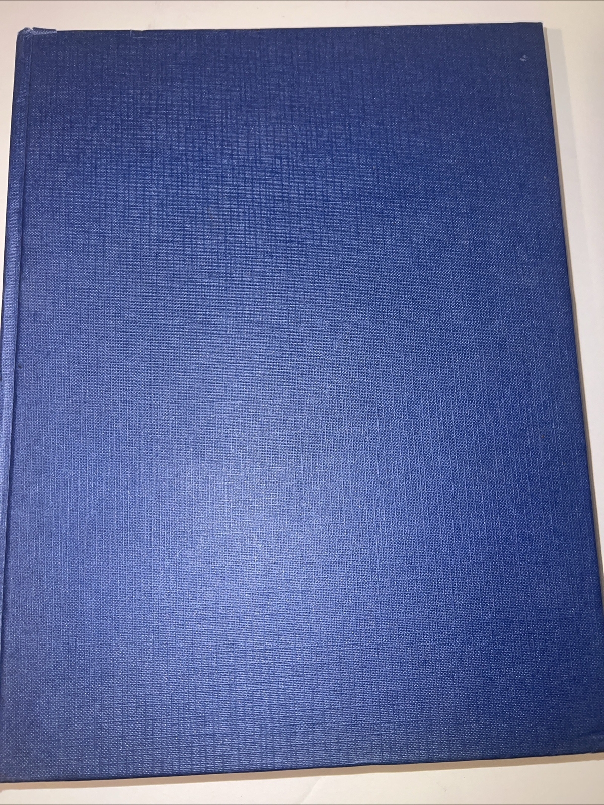Beautiful Vintage Exeter 1983 Classic Cars Blue Hardcover Book 368 Pages