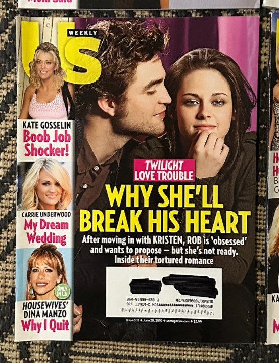 Vintage Lot of 6 US Weekly Magazines 2010 Celebrity Gossip Fashion Party Life
