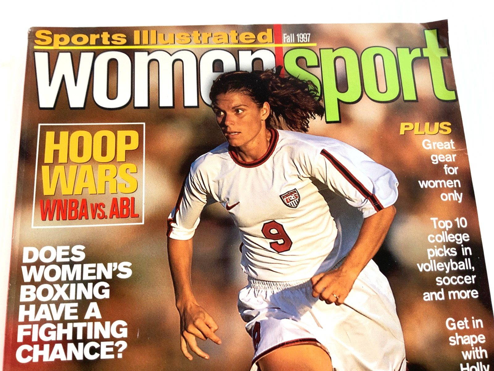 Vintage Sports Illustrated – Women Sport – Mia Hamm – Fall 1997- 174 pages- RARE