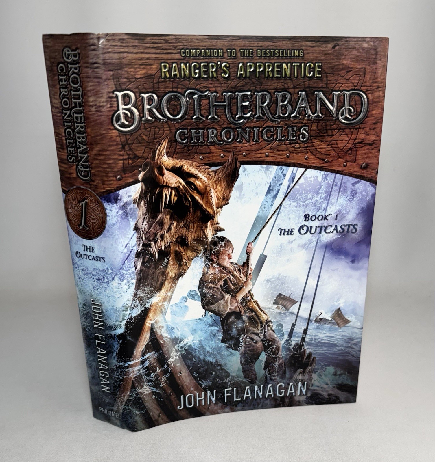 Brotherband Chronicles-John Flanagan-SIGNED-Bk 1-The Outcasts-TRUE First Edition