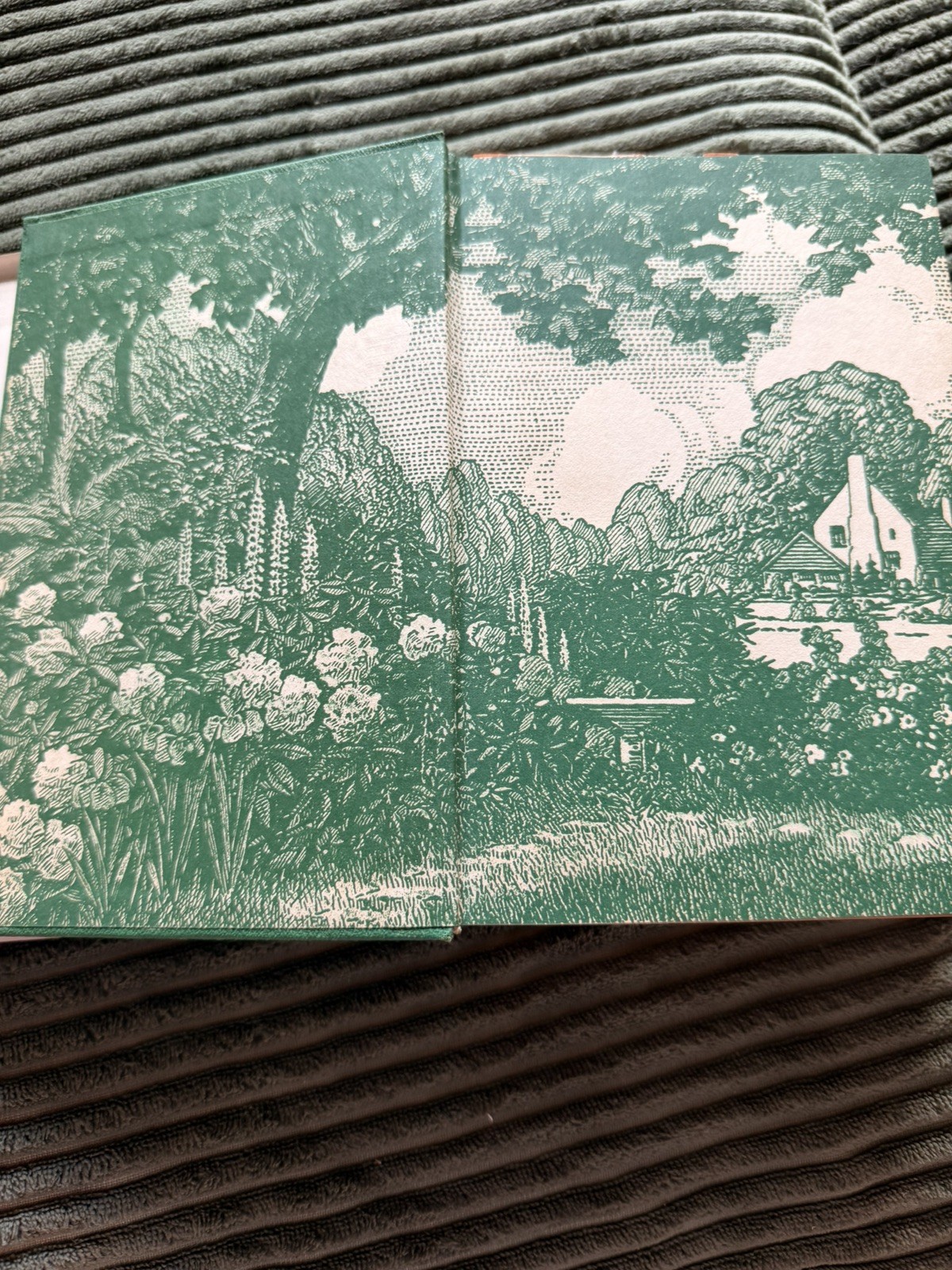 The New Garden Encyclopedia, 1946 Victory Garden Ed. WM. H. Wise Illust/HC
