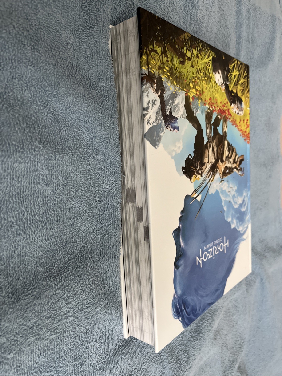 HORIZON: Zero Dawn (Collector’s Edition Guide) (Future Press) HARDCOVER