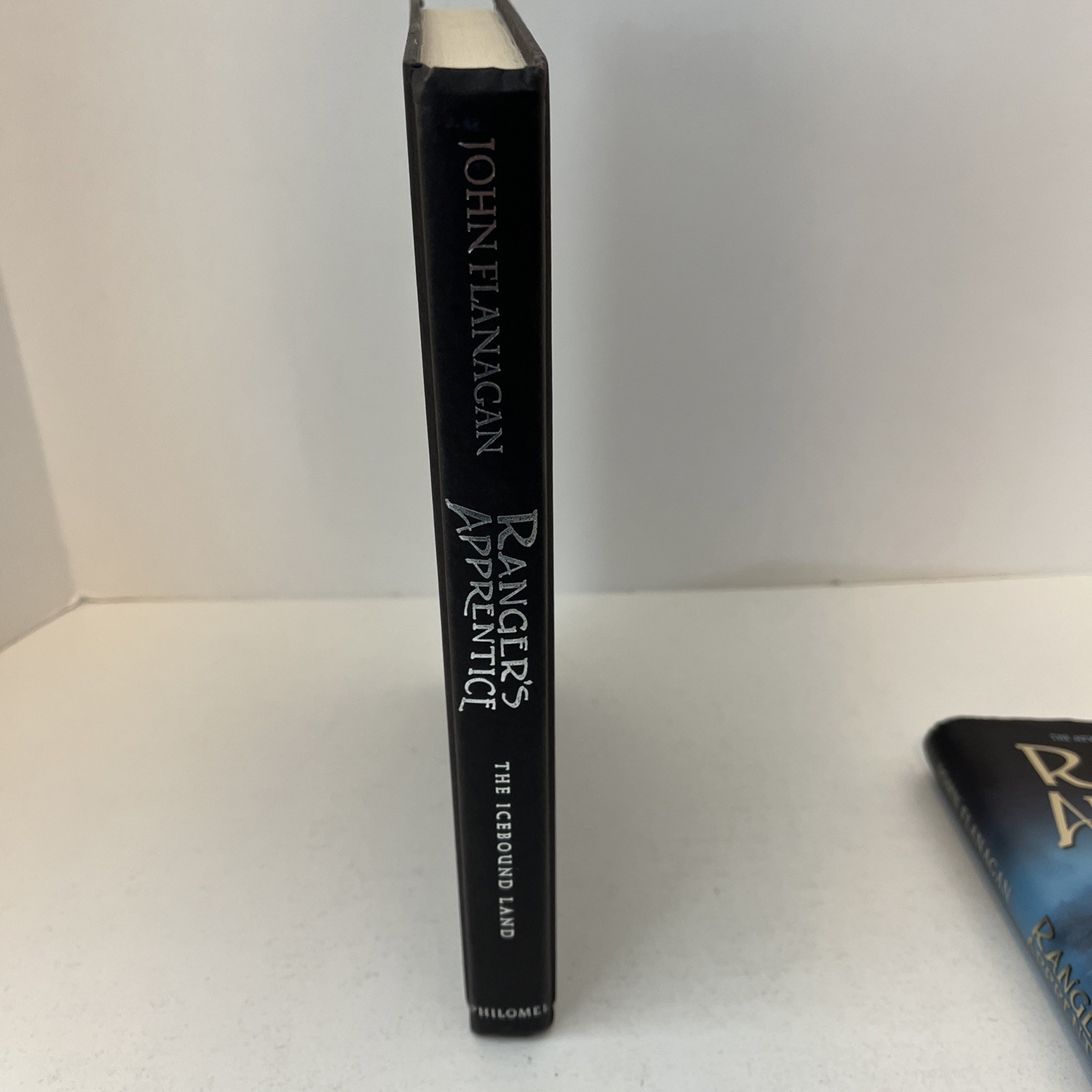 The Icebound Land Ranger’s Apprentice Bk 3 HC-John Flanagan First American Ed