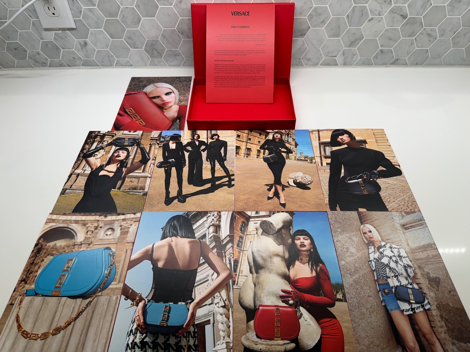 Versace FALL-WINTER 2022 COLLECTION Catalog Look Book Women’s Greca Runway