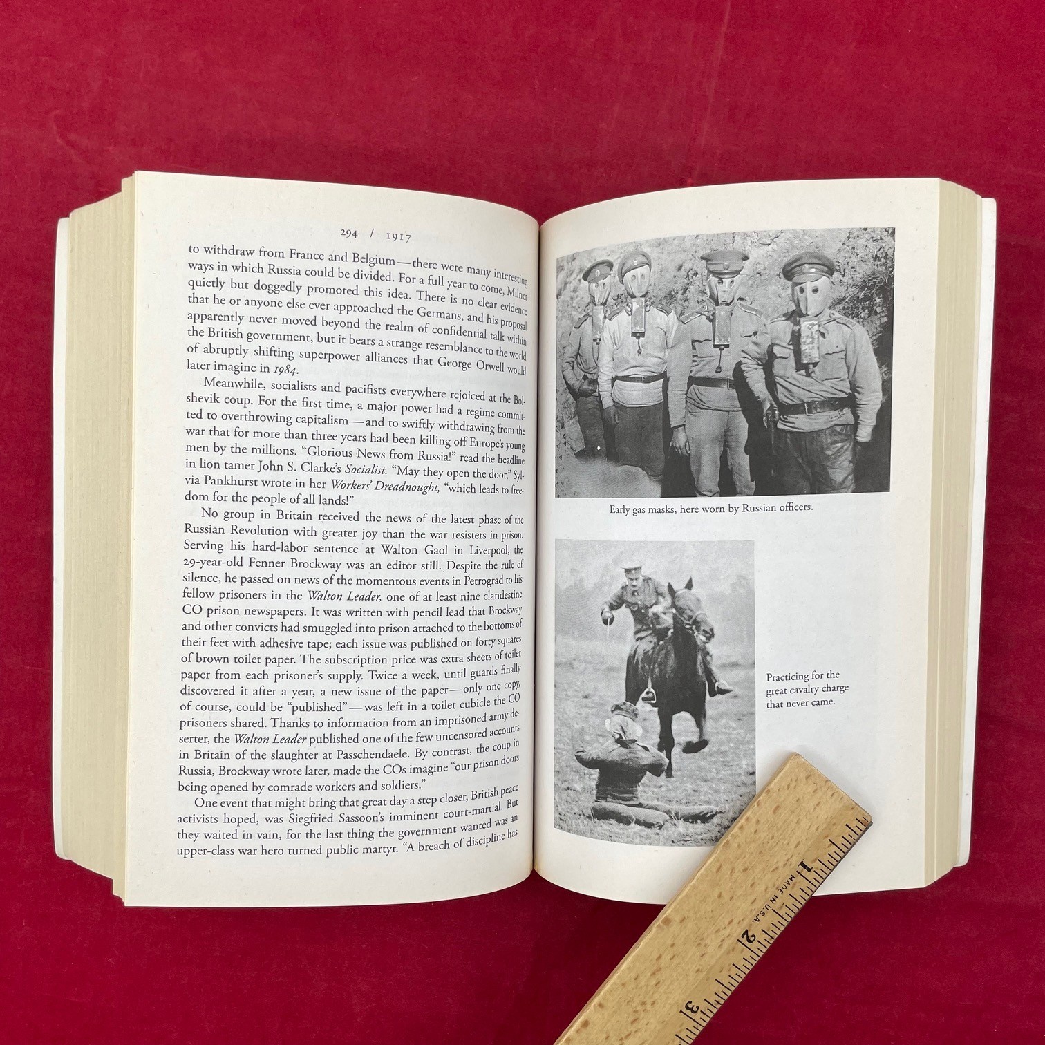 Vintage 2011 To End All Wars Adam Hochschild Paperback Book