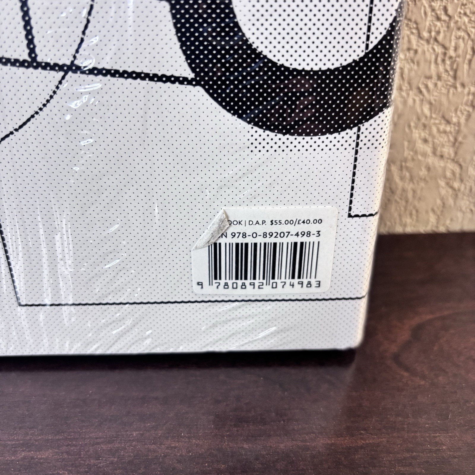 Christopher Wool, SEALED, Guggenheim Museum, HC/DJ, 1st Ed, Exhibition Catalog