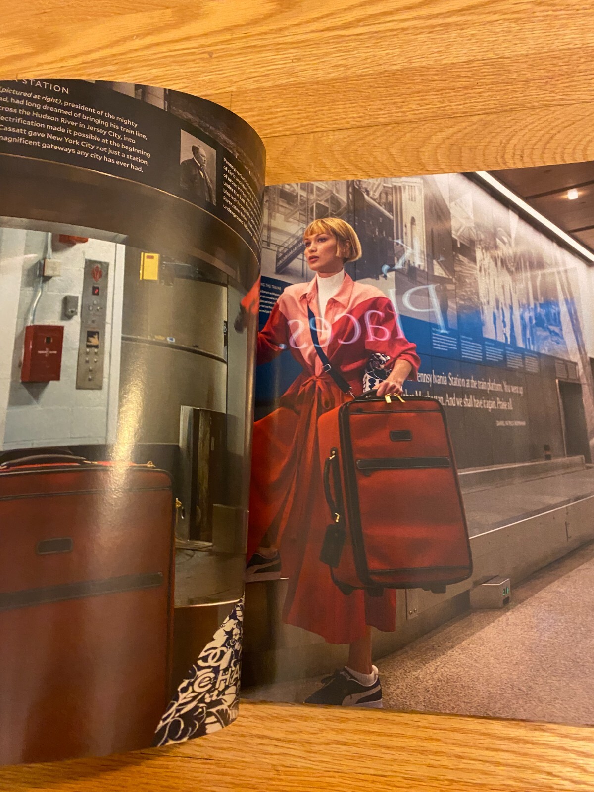 Vogue Magazine June/July 2021 US Edition Kaia Gerber Fashion Movies Women Pinup