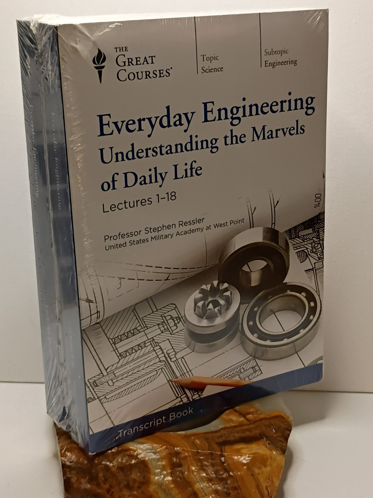 The Great Courses: Everyday Engineering Transcript Books 1 and 2 BRAND NEW
