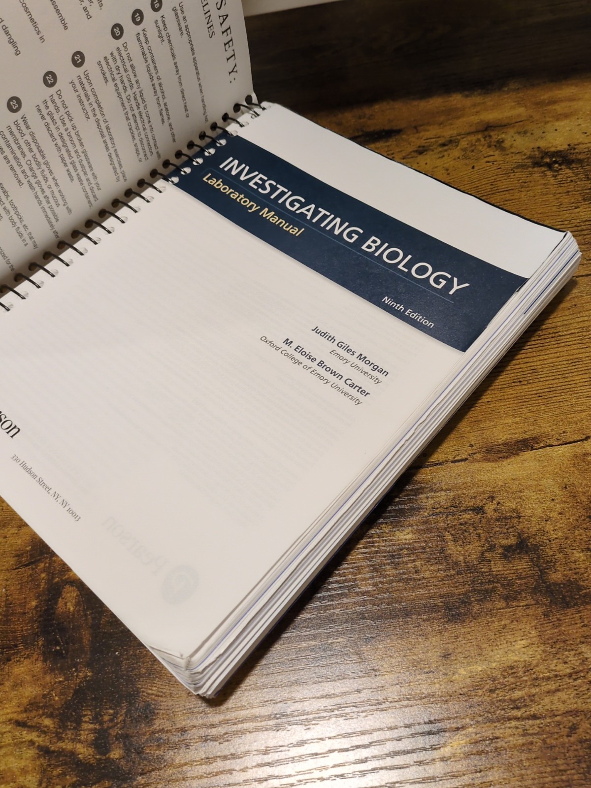 Investigating Biology – Spiral-bound Laboratory Manual by Morgan Judith; Carter