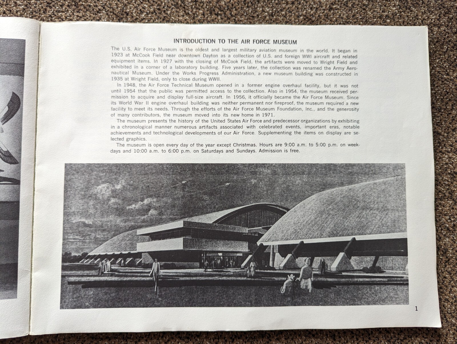 United States Air Force Museum Souvenir & Wright-Patterson AFB Military 1970’s