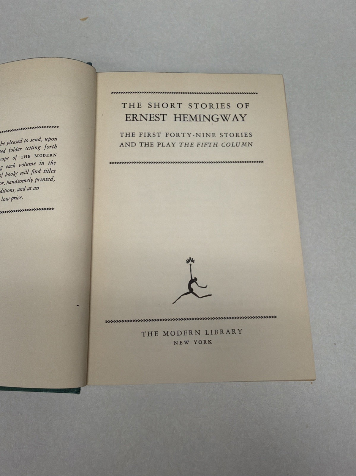 The Short Stories Of Ermest Hemingway 1938 Modern Library HC/ DC