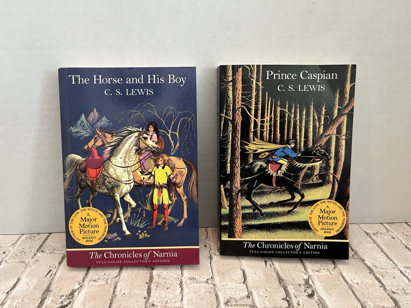 The Chronicles of Narnia Collector’s Edition Illustrated Box Set C. S. Lewis