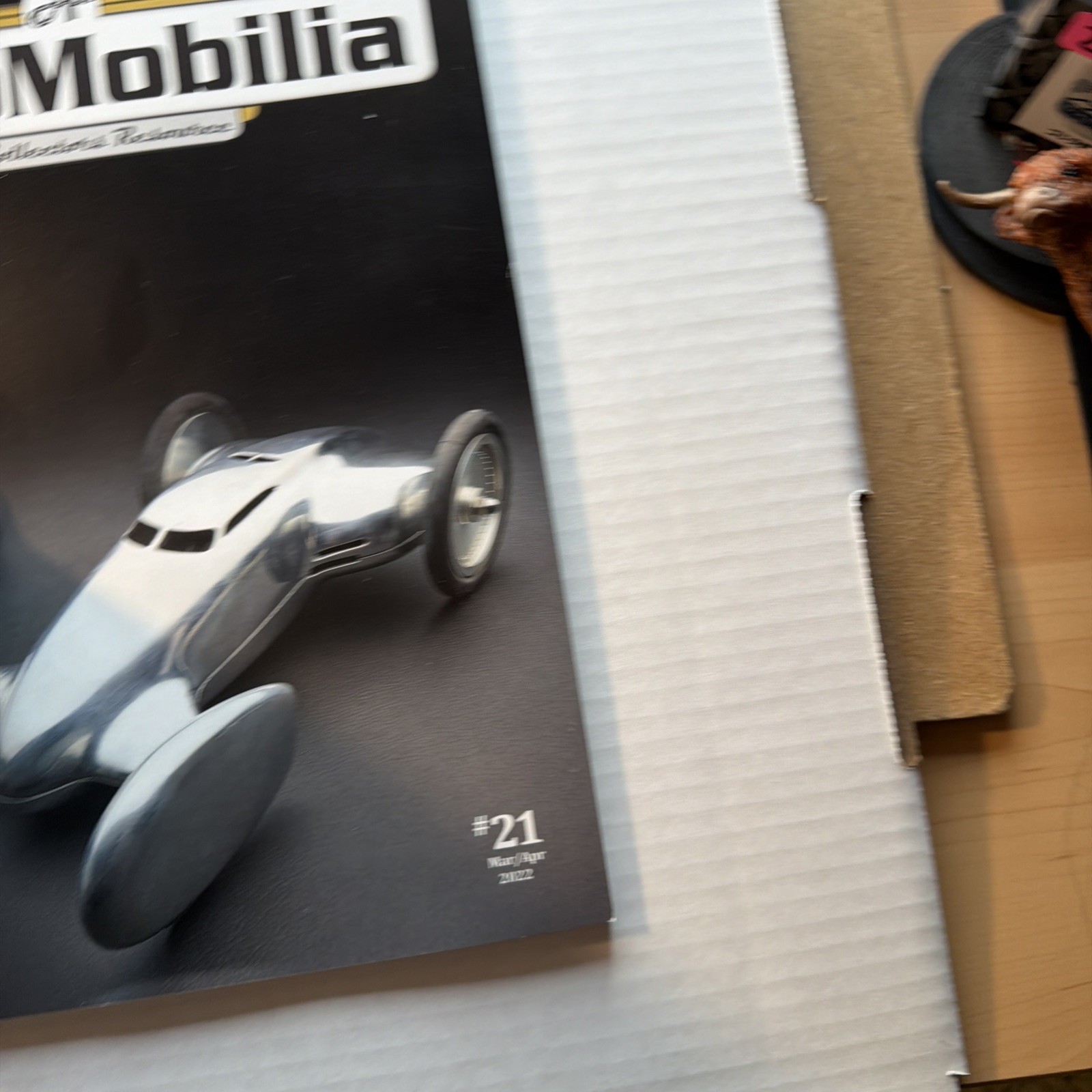 AUTOMOBILIA MAGAZINE #21 Mar/Apr 2022 #39 2025 #41 #42 Jul/Aug Sep/Oct 2025 Car