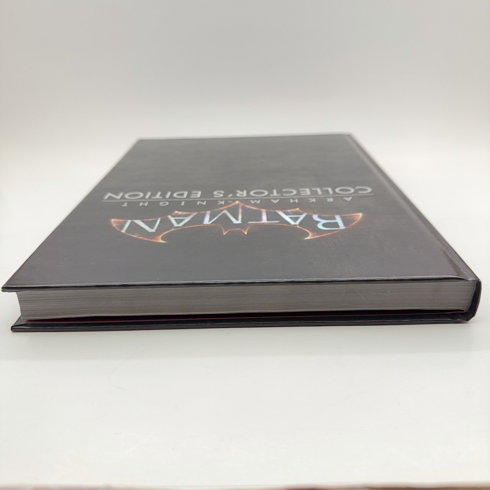 Batman: Arkham Knight Collector’s Edition BradyGames Hardcover with Lithographs