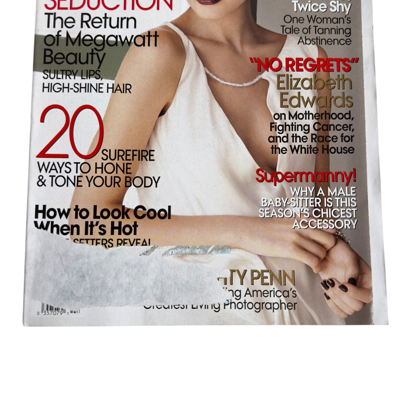 VOGUE Magazine August 2007 Winona Ryder Elizabeth Edwards Unread Fashion 2000s