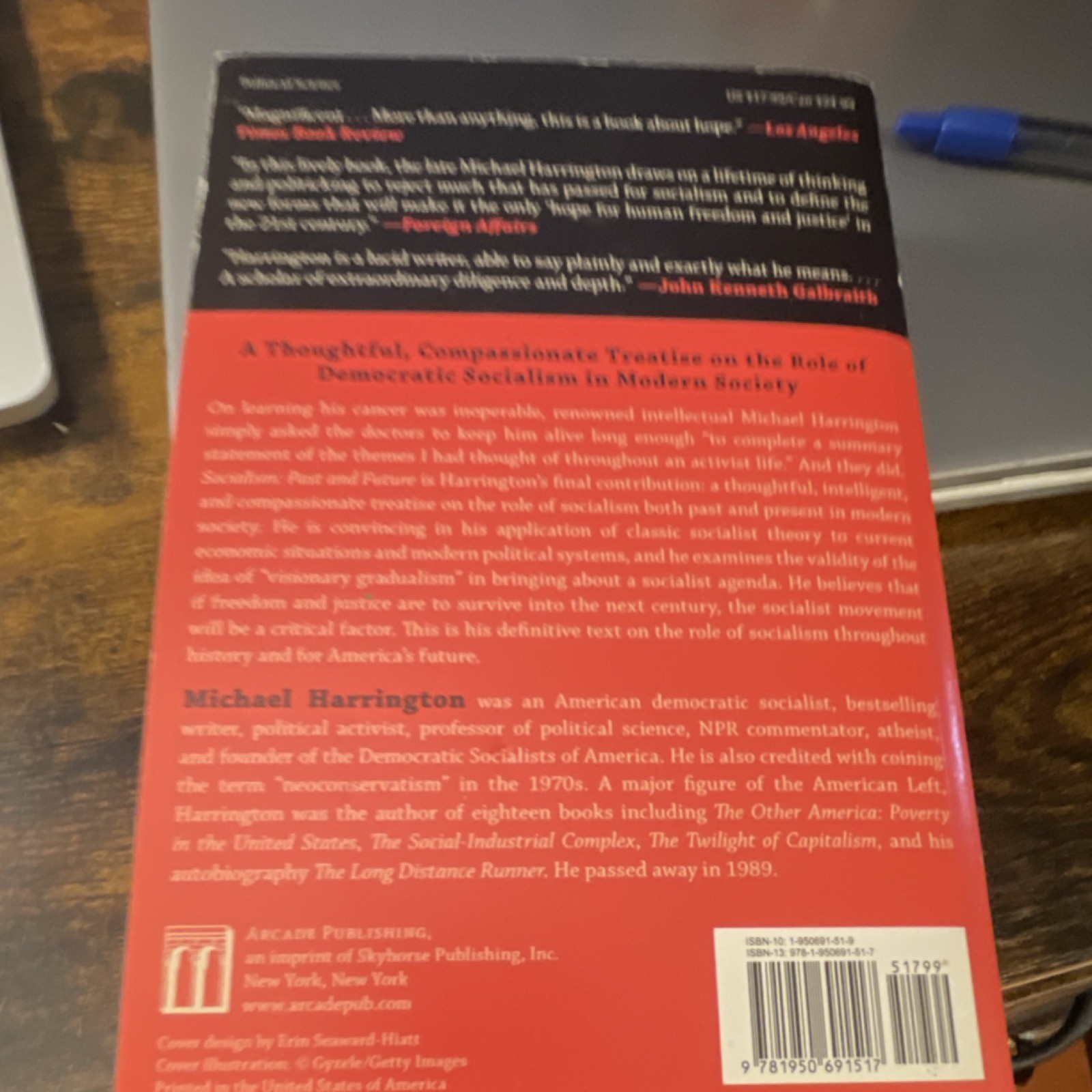 Arcade Publishing Michael Harrington Socialism Past and Future Paperback English