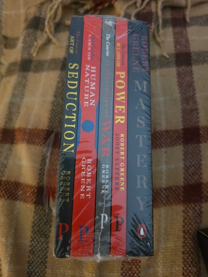 Robert Greene 5 Book Set Laws of Power Seduction Mastery Greene Collection