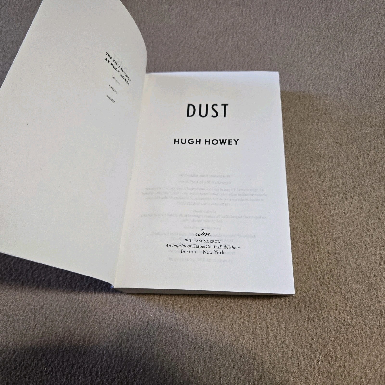 The Silo Trilogy, Hugh Howey, Trade Paperbacks, Wool, Shift, Dust