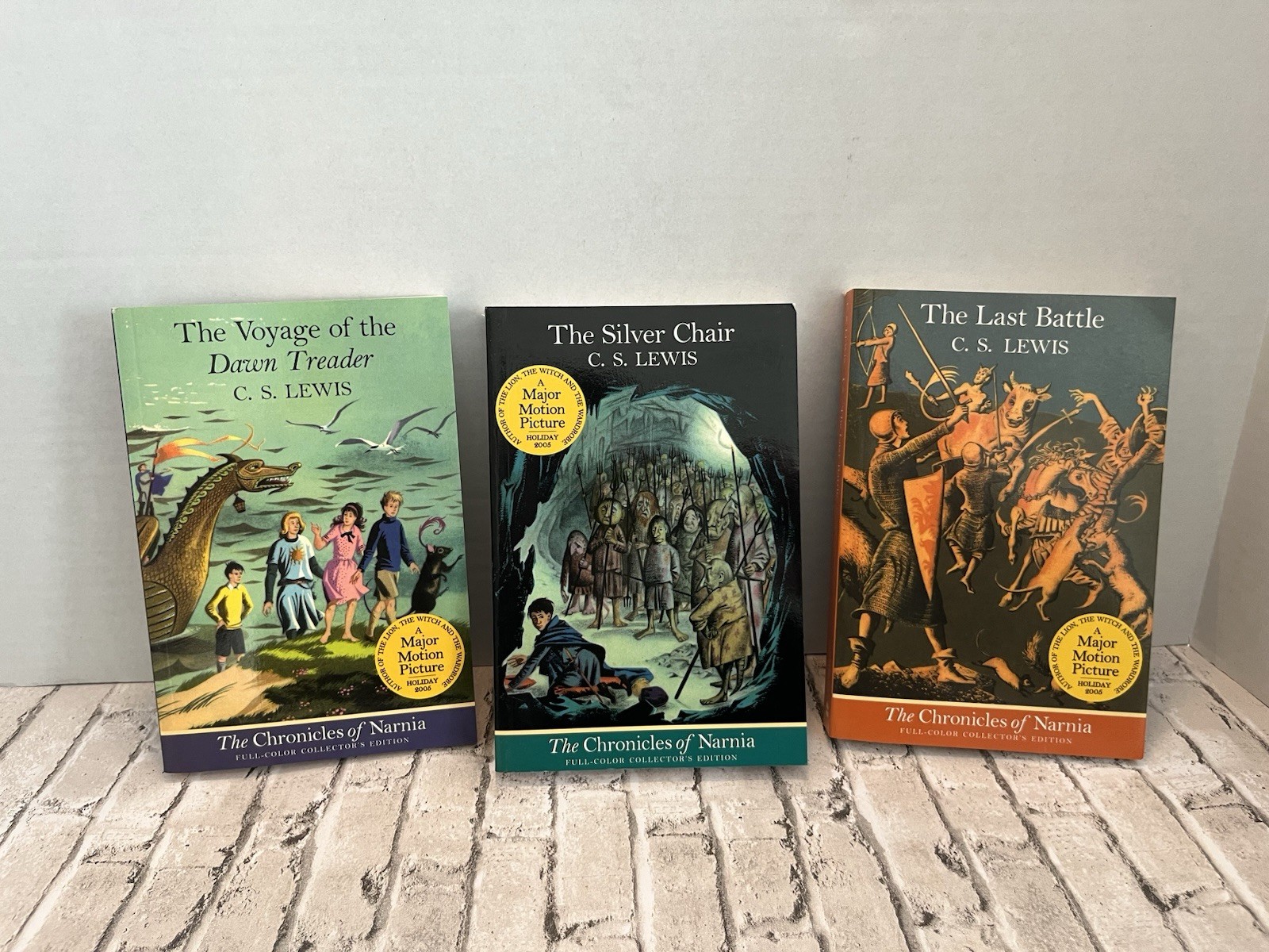 The Chronicles of Narnia Collector’s Edition Illustrated Box Set C. S. Lewis