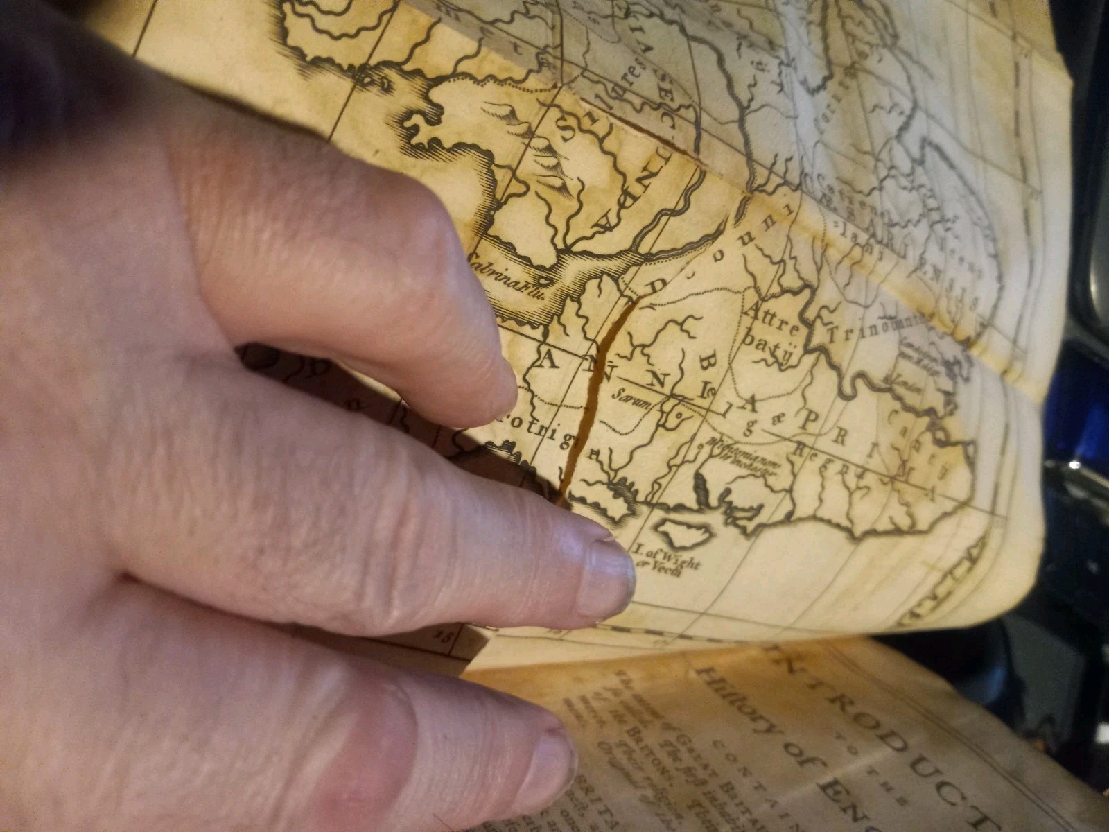 1757 HISTORY OF ENGLAND BY DE THOYRAS W/MAP & ILLUSTRATIONS! REBOUND! VOL 1 ONLY