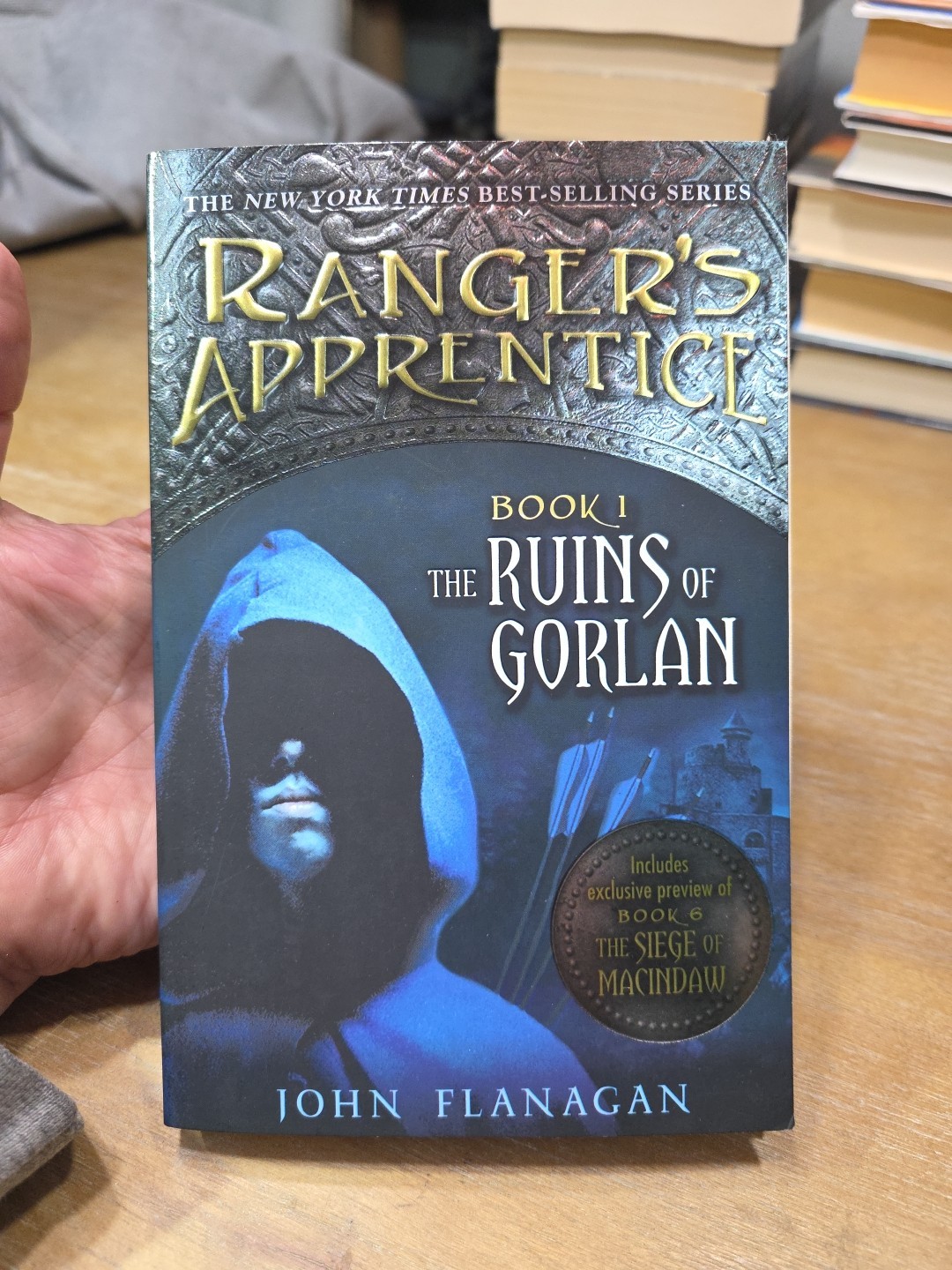 The Ruins of Gorlan (Book 1), John Flanagan, 2006, Digest Paperback