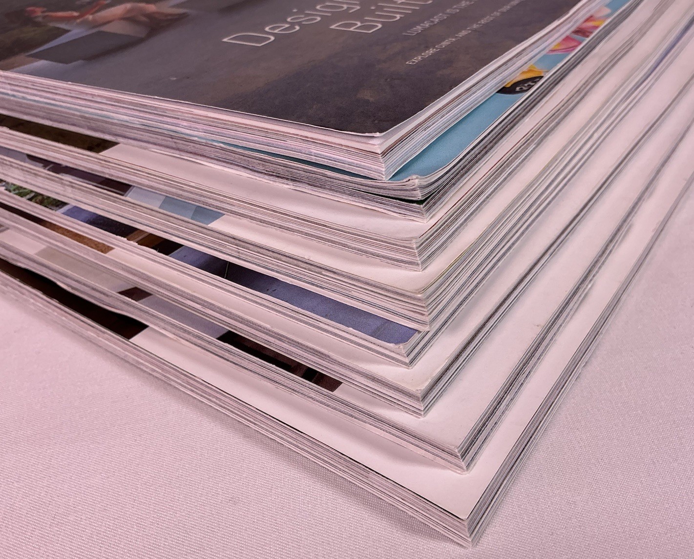DWELL Lot x 8 (’22-’24) Magazine: At Home in the Modern World, Interior Design