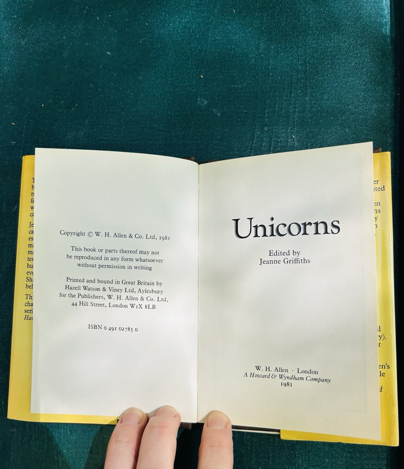 Vintage Gift Book Unicorns A.W.H. Allen 1981