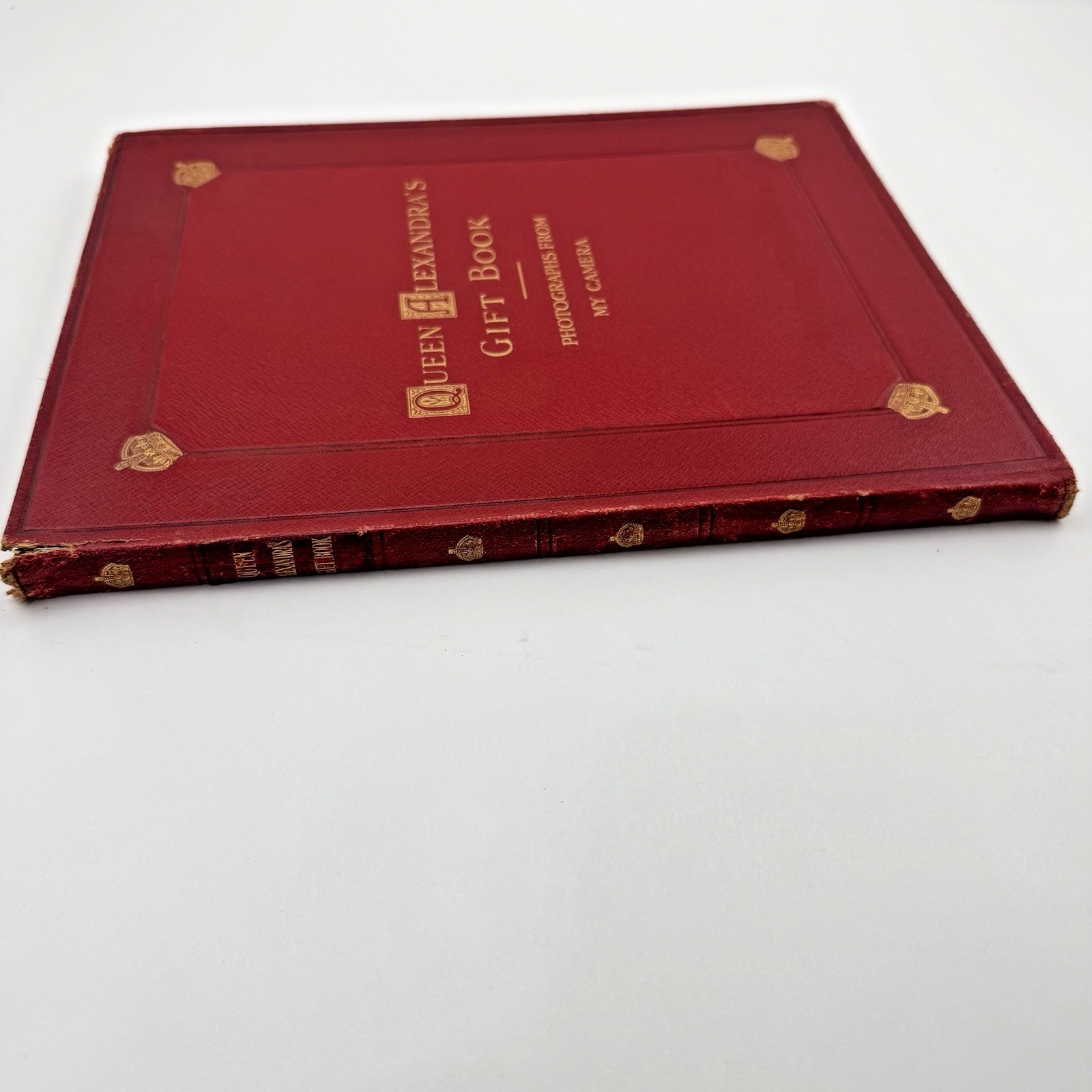 QUEEN ALEXANDRA’S GIFT BOOK – Photographs From My Camera 1909 UK